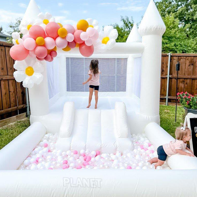Inflatable White Bounce House Professional Jumping Bouncy Castle Bouncer for Wedding Party with Air Blower Balloons Carrying Bag Repair kit （2 parcels） (13 * 8 * 8ft（Ball Pit）