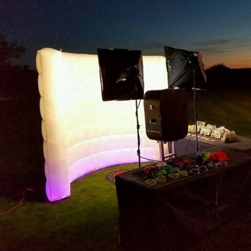 inflatable Photo Booth Wall 8 colors Led Photo Booth Backdrop Enclosure  For Wedding Party Event Exhibition  9.84*7.54 ft（3x2.3m）